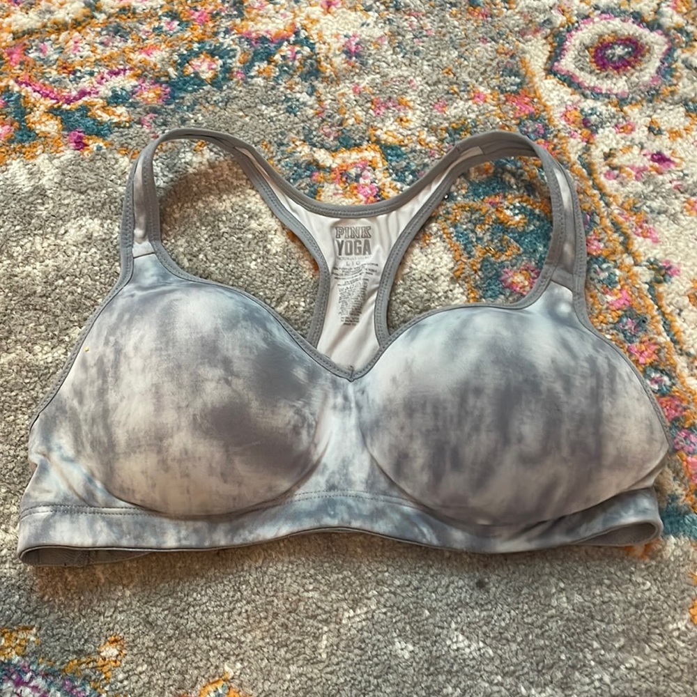 Victoria’s Secret Yoga Atgletic Built-in Cup Bra Sports Bra Tie-die Bralette